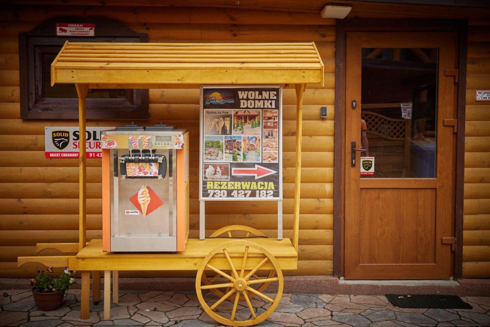 Domy z Bala - Bungalow 50 metrów od Plaży Dziwnówek Exterior foto